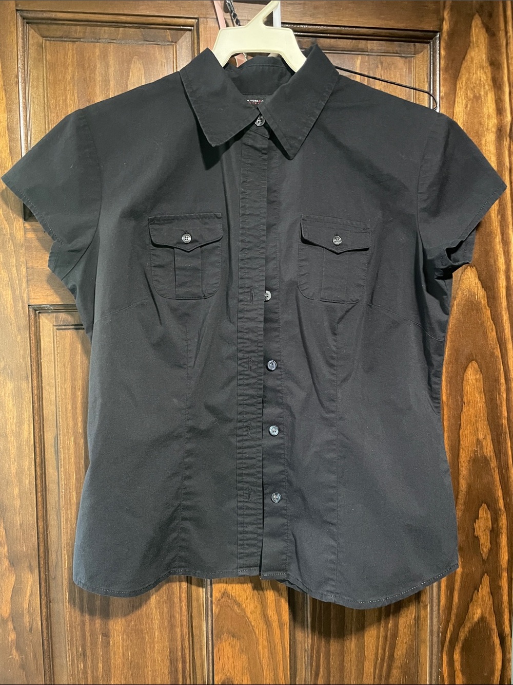 New York & Company Women’s Black Short Sleeve Button-Down Shirt